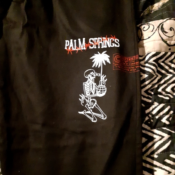 Mens pants with designs - Picture 3 of 4